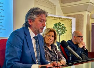 Il chiarimento dell’amministrazione Poli: “Tariffe più basse. Strisce estese in alcune zone per evitare il fenomeno della sosta lunga”