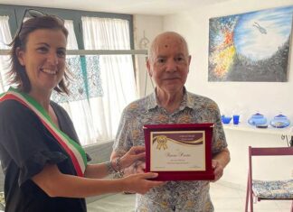 “Una lira per il loggione, la manovella di Aurelio, Chabernot, il veglione”. In una lettera il quasi 103enne Arturo Presta ricorda la vita del Teatro comunale