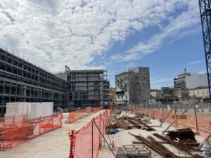 L’amministrazione in visita nell’ex Massa: “Uno spettacolo che cambierà il volto del centro, già tra un anno”. Tanti box per i commercianti - Corriere Salentino