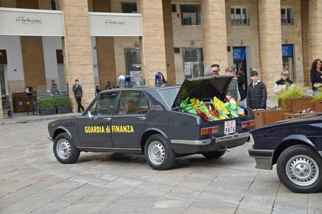 Pasqua di solidarietà ed inclusione: grande successo per l'evento organizzato dalla Scuderia Alfisti Giallo Verdi - Corriere Salentino