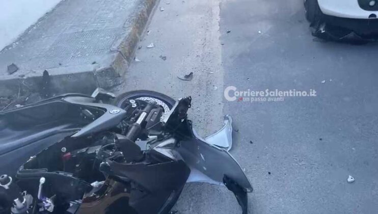 Schianto tra auto e scooter sulla via dei lidi di Porto Cesareo, ferito il 18enne in sella alle due ruote - Corriere Salentino