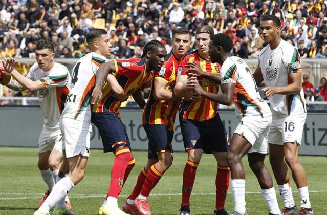 Le pagelle dei giallorossi in Lecce – Venezia: Baschirotto torna al gol dopo 2 anni, Krstovic vivace, autogol scellerato di Gallo - Corriere Salentino