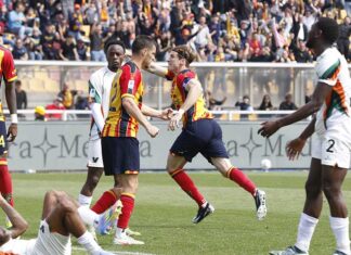 Il Lecce manca ancora l’appuntamento coi 3 punti: col Venezia solo un pari, un palo di Ndri nega la vittoria