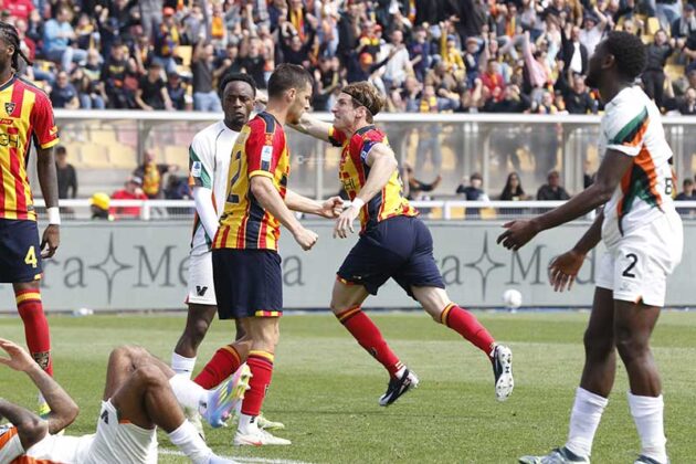 Le pagelle dei giallorossi in Lecce – Venezia: Baschirotto torna al gol dopo 2 anni, Krstovic vivace, autogol scellerato di Gallo - Corriere Salentino