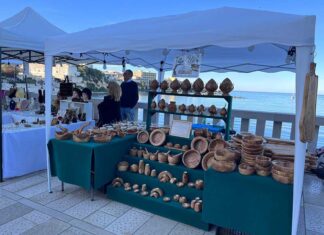 “Otranto Antiqua” parte con il piede giusto, successo per il nuovo mercatino dell’antiquariato