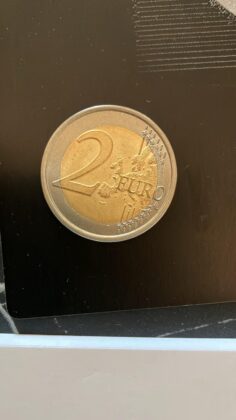 Lecce, smantellata una stamperia clandestina di banconote false: tre arresti. Decisiva l’analisi della blockchain - Corriere Salentino