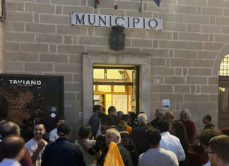 A Taviano il nuovo sindaco è Francesco Pellegrino, a Corsano Francesco Caracciolo, nel segno della continuità con il sindaco scomparso