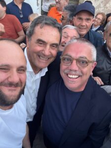 A Taviano il nuovo sindaco è Francesco Pellegrino, a Corsano Francesco Caracciolo, nel segno della continuità con il sindaco scomparso - Corriere Salentino