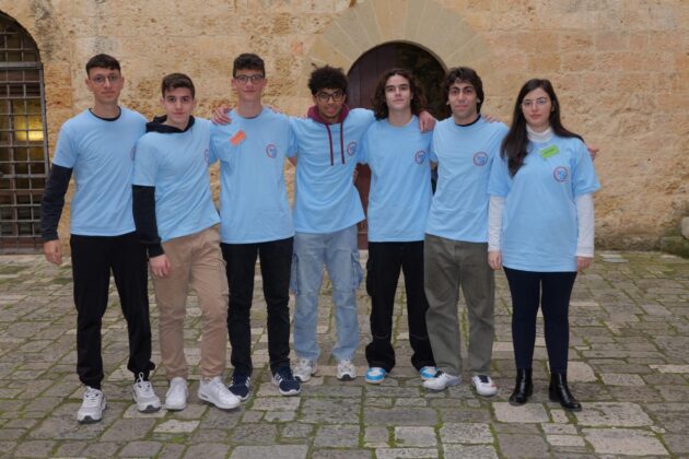 La "corazzata salentina": 80 ragazzi e ragazze in partenza per le gare finali nazionali di matematica, chimica, astronomia, scienze naturali, elettronica, meccatronica - Corriere Salentino