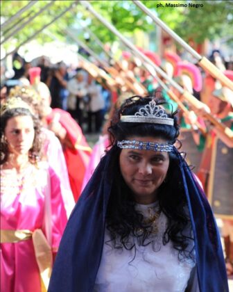 La rievocazione storica del passaggio di Sant’Elena con il “Carru ti Sant’Elena” a Galatone - Corriere Salentino