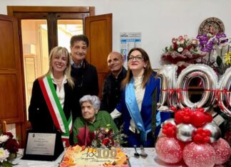 Veglie festeggia la centenaria nonna Quirica