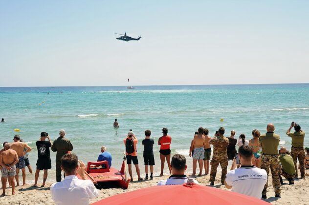 Aeronautica Militare: addestramento alla sopravvivenza in mare per il 61° Stormo - Corriere Salentino