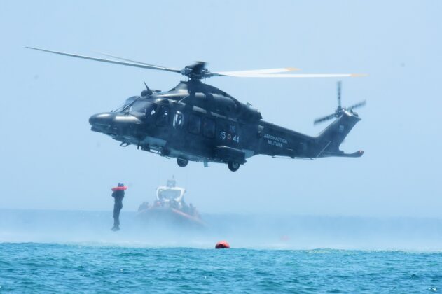 Aeronautica Militare: addestramento alla sopravvivenza in mare per il 61° Stormo - Corriere Salentino