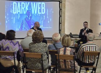 Carabinieri in prima linea contro le insidie del dark web: incontro pubblico sui pericoli digitali