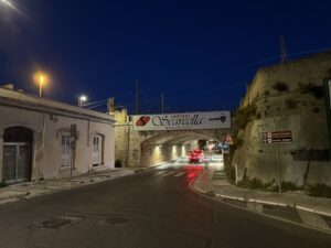 Stop al traffico per due mesi e mezzo (e anche di più) nell’area del sottopasso di via San Cesario: lavori urgenti di manutenzione sulla struttura - Corriere Salentino