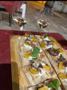 Serata di bollicine a Calimera: il Pinot Nero dell’Oltrepò protagonista da "I vizi degli Dei" - Corriere Salentino