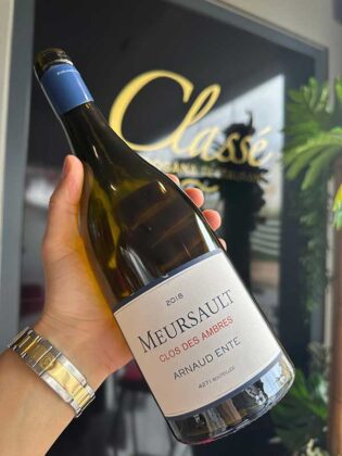 Classé Restaurant, quando il vino è libertà: con oltre 2000 etichette una delle più grandi e prestigiose carte vini del Sud Italia - Corriere Salentino