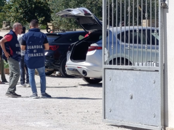 Dopo l'arresto per droga scatta il sequestro per un 30enne: sigilli ad auto di lusso, rolex e diamanti - Corriere Salentino