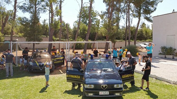 Estate con la Scuderia Alfisti Giallo Verdi: emozioni e valori in una giornata speciale - Corriere Salentino