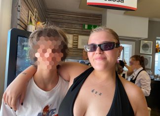 BigMama nel Salento: un momento di relax a Lido Venere, coccole con il suo barboncino e selfie coi clienti