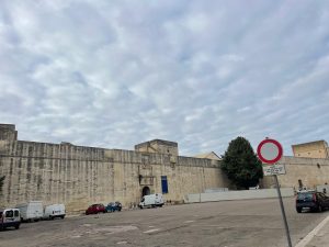 Tra due settimane la stazione libera dal cantiere: è iniziato lo smontaggio. Tempi più lunghi in piazza Libertini e viale Japigia - Corriere Salentino
