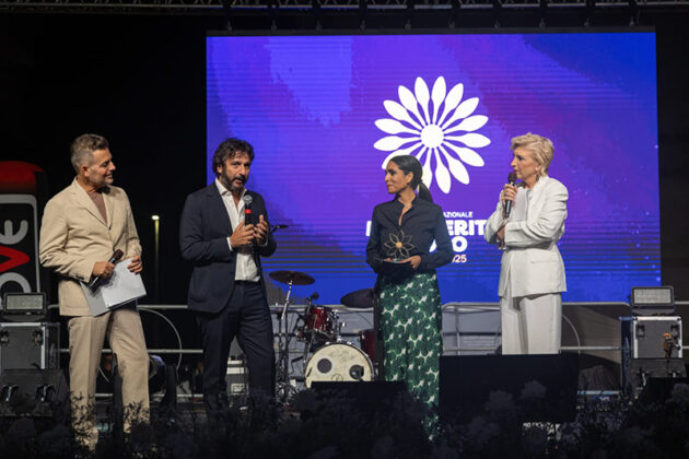 Il giornalismo pugliese premiato a Margherita di Savoia, a Fabiana Pacella la "Margherita d'Oro" - Corriere Salentino