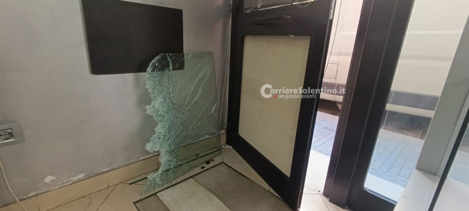 Colpo in gioielleria a Parabita, malviventi in fuga coi preziosi - Corriere Salentino