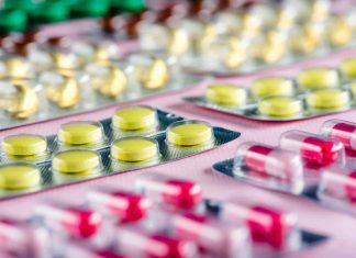 Come evitare di pagare troppo quando compri medicine online in Italia