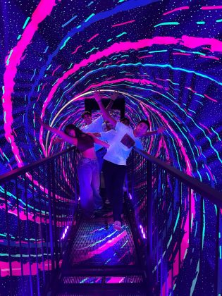 Apre a Maglie il Museo dei Selfie - Corriere Salentino