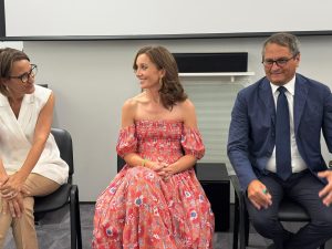 Galatina, Carly Paoli, cantante soprano anglo-italiana di origini salentine, tornerà a cantare ma in piazza S. Pietro - Corriere Salentino