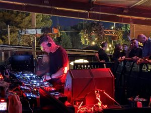 Il Parco Gondar diventa il tempio della musica elettronica internazionale: ritorno esplosivo dei Chemical Brothers - Corriere Salentino