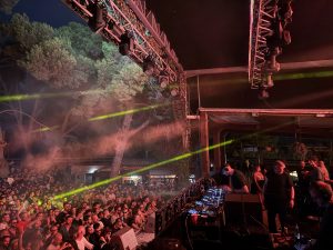 Il Parco Gondar diventa il tempio della musica elettronica internazionale: ritorno esplosivo dei Chemical Brothers - Corriere Salentino