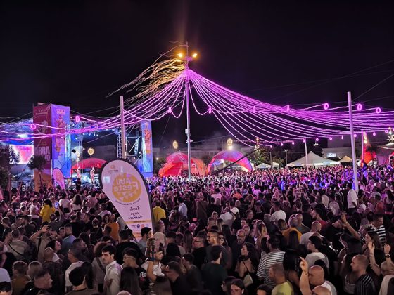 Gli anni Novanta fanno sognare Leverano con Birra e Sound Mania. Domani Après la Classe, Maurizio Macrì e Ipergalattici - Corriere Salentino