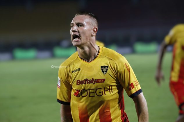 Buona la prima. Il Lecce anche se in dieci vince 2-0 contro la Juve Stabia per la Coppa Italia - Corriere Salentino