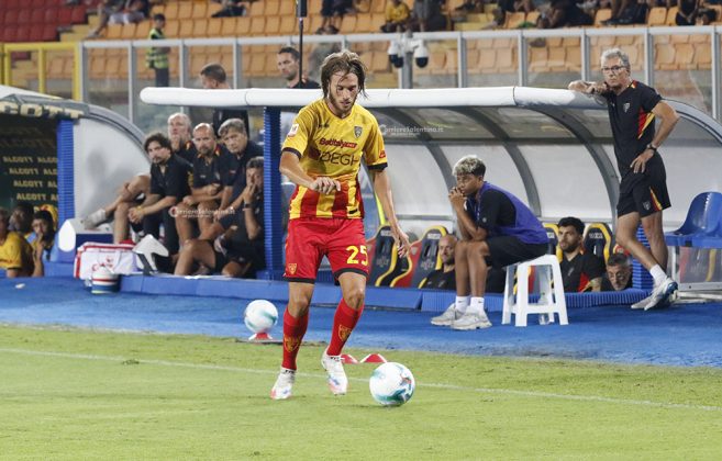 Buona la prima. Il Lecce anche se in dieci vince 2-0 contro la Juve Stabia per la Coppa Italia - Corriere Salentino