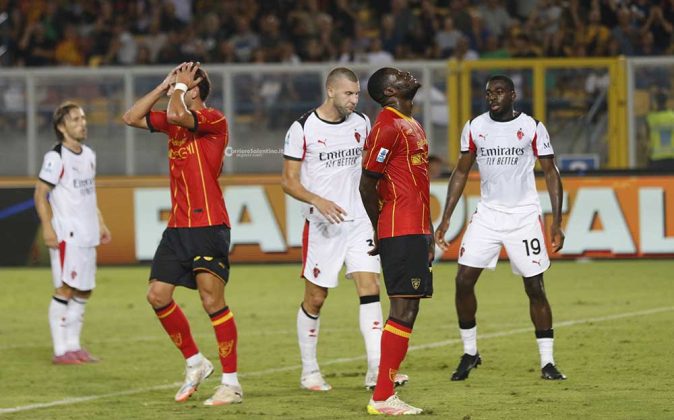 Il Lecce stecca la prima davanti ai suoi tifosi, il Milan passa per 2 a 0 - Corriere Salentino