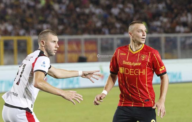 Il Lecce stecca la prima davanti ai suoi tifosi, il Milan passa per 2 a 0 - Corriere Salentino