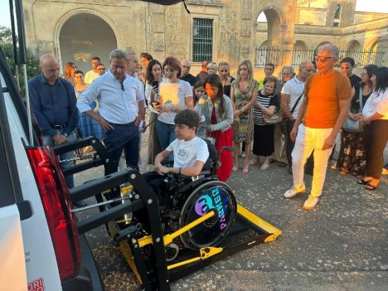 Un dono che regala un sorriso: a Cursi l’abbraccio di Cuore Amico ad Andrea - Corriere Salentino