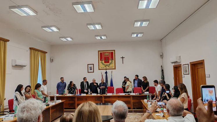 Taviano, l’Amministrazione Comunale conferisce la cittadinanza onoraria a Don Lucio Borgia - Corriere Salentino