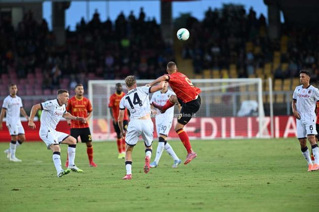 Camarda acciuffa il Bologna allo scadere, il Lecce pareggia una partita stregata - Corriere Salentino