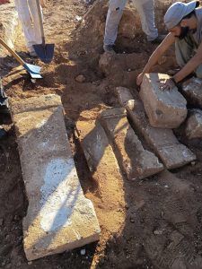 Muro Leccese, presentati i risultati della campagna di scavo: riportato alla luce un tratto della cinta muraria - Corriere Salentino