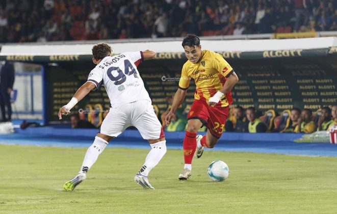 Il Lecce inciampa anche contro il Cagliari. 1-2 al Via del Mare - Corriere Salentino