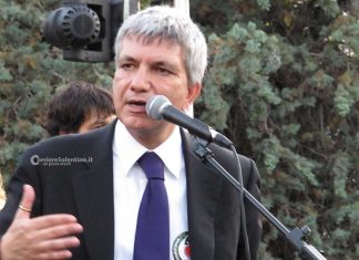Regionali depositate le liste di Alleanza Verdi e Sinistra. Vendola capolista anche a Lecce: “Una squadra equilibrata”