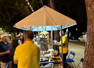 Le vie del miele: a Melendugno la tradizione continua. Apicoltura al centro: una dolce domenica tra spettacoli e degustazioni