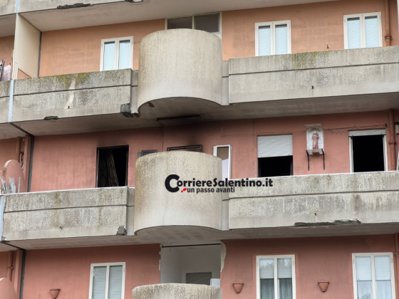 Incendio in un appartamento a Lecce: intervento dei Vigili del Fuoco evita la propagazione delle fiamme - Corriere Salentino