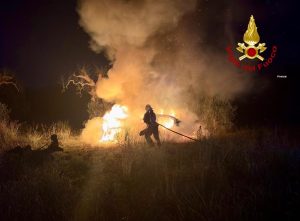 Boato nella notte a Frigole: banda di malviventi fa esplodere il bancomat - Corriere Salentino