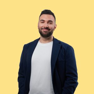 Un salentino tra i finalisti al “Premio San Bernardino”: la campagna di Alessandro Colonna contro il razzismo nel calcio - Corriere Salentino