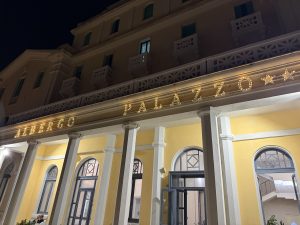 I paesaggi mozzafiato delle Terme di Santa Cesarea, tra percorsi benessere, piscina sulfurea e piatti che viziano il palato - Corriere Salentino