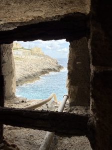 I paesaggi mozzafiato delle Terme di Santa Cesarea, tra percorsi benessere, piscina sulfurea e piatti che viziano il palato - Corriere Salentino