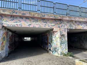 Via dell’Abate, il problema resta. Interrogazione di Rotundo per riaprire i ponticelli. Traffico in tilt nelle ore di punta - Corriere Salentino